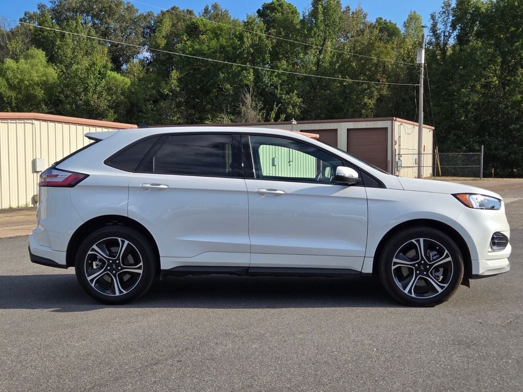 2023 Ford Edge ST