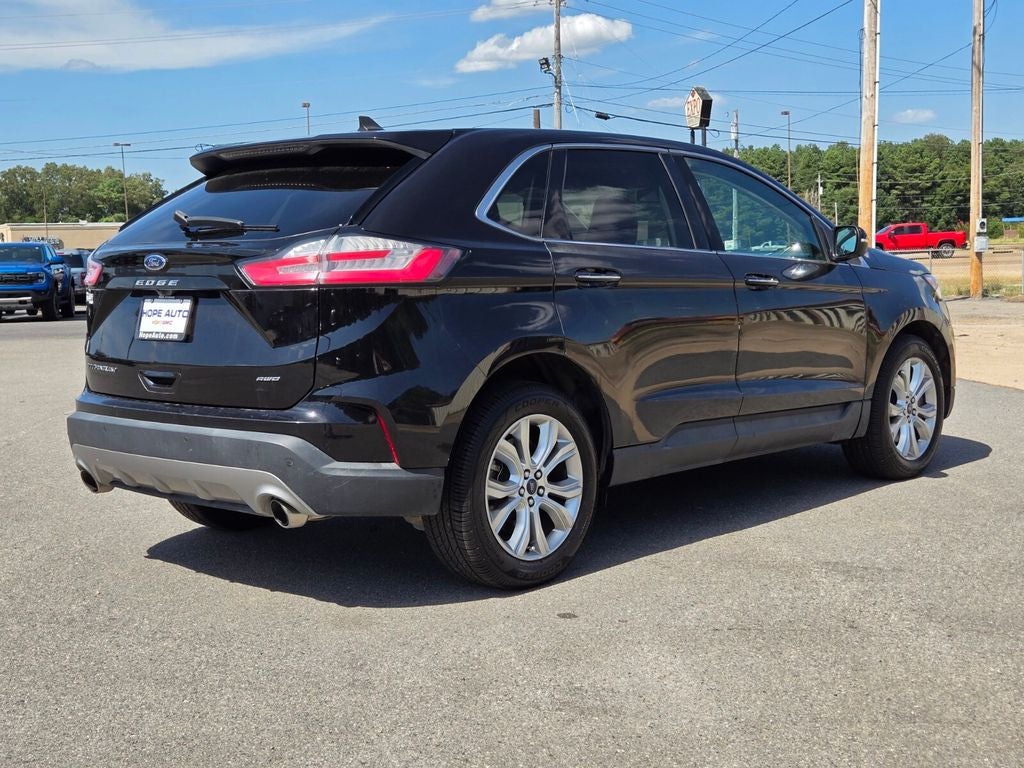 2022 Ford Edge Titanium