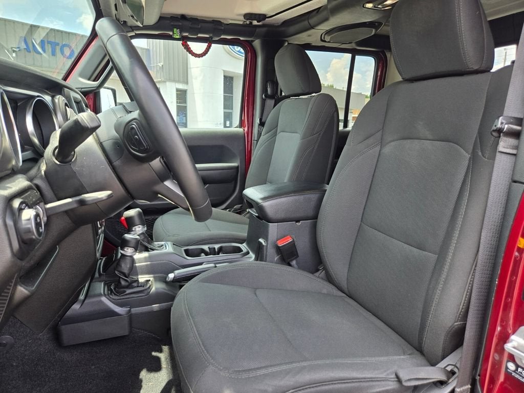 2021 Jeep Gladiator Willys