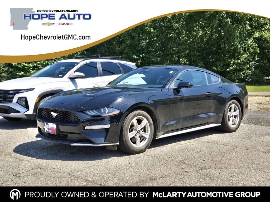 2022 Ford Mustang EcoBoost