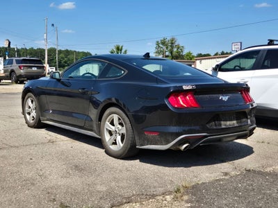 2022 Ford Mustang EcoBoost