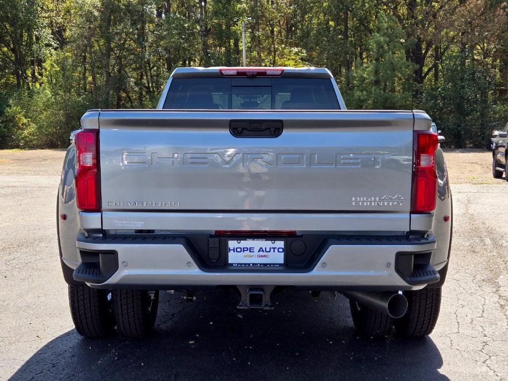 2026 Chevrolet Silverado 3500 HD High Country DRW