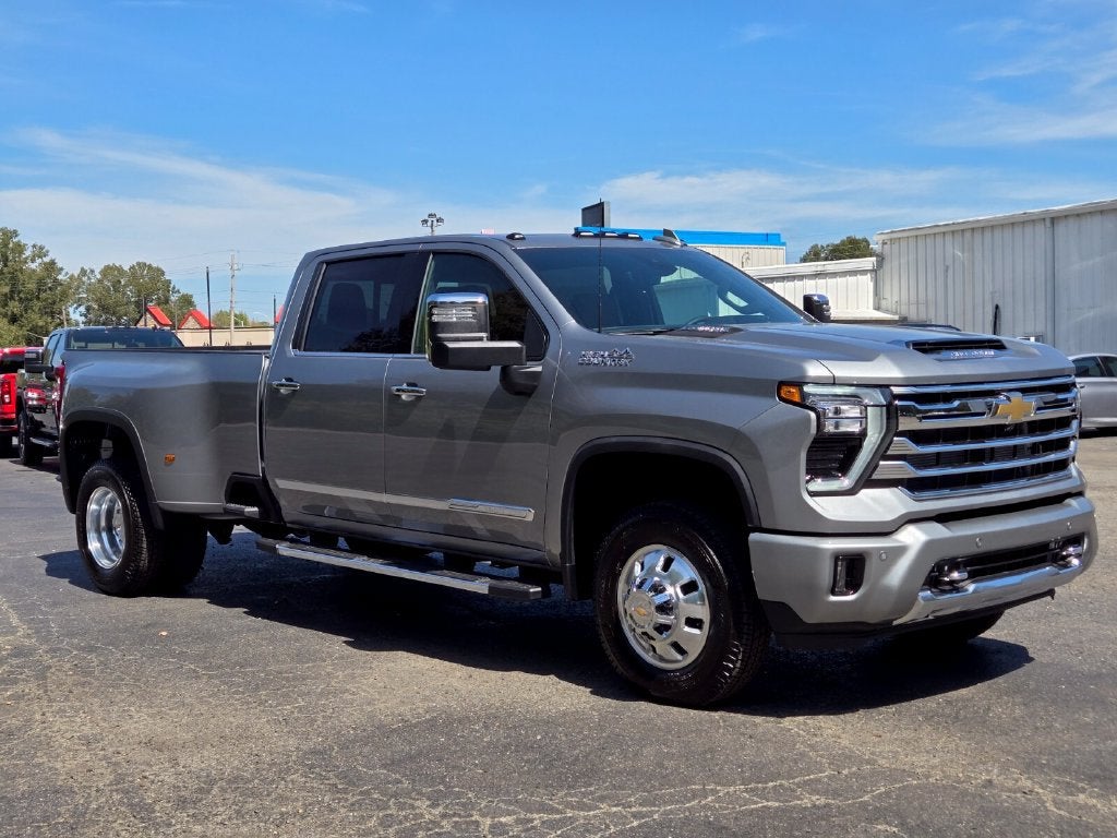 2026 Chevrolet Silverado 3500 HD High Country DRW