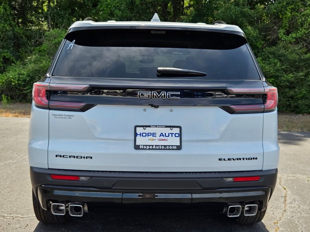 2026 GMC Acadia Elevation