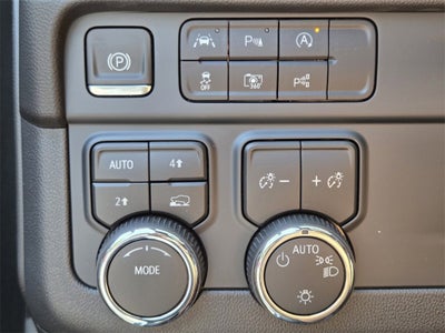 2025 Chevrolet Tahoe LS