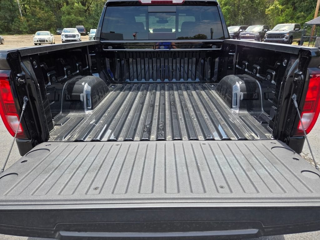 2026 GMC Sierra 1500 SLE - Photo 14