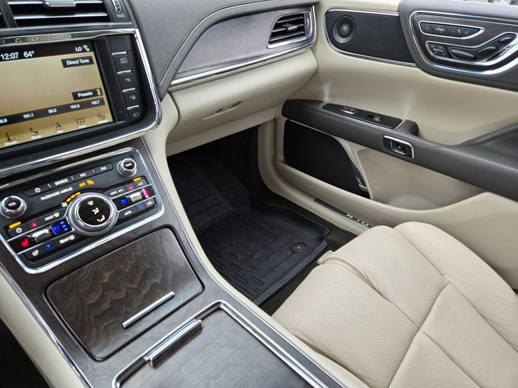 2019 Lincoln Continental Reserve