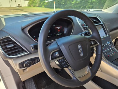 2020 Lincoln Nautilus Standard
