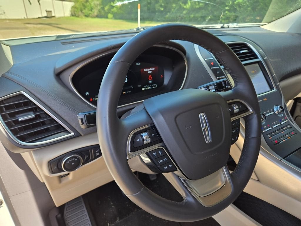 2020 Lincoln Nautilus Standard
