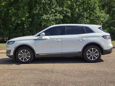 2020 Lincoln Nautilus Standard