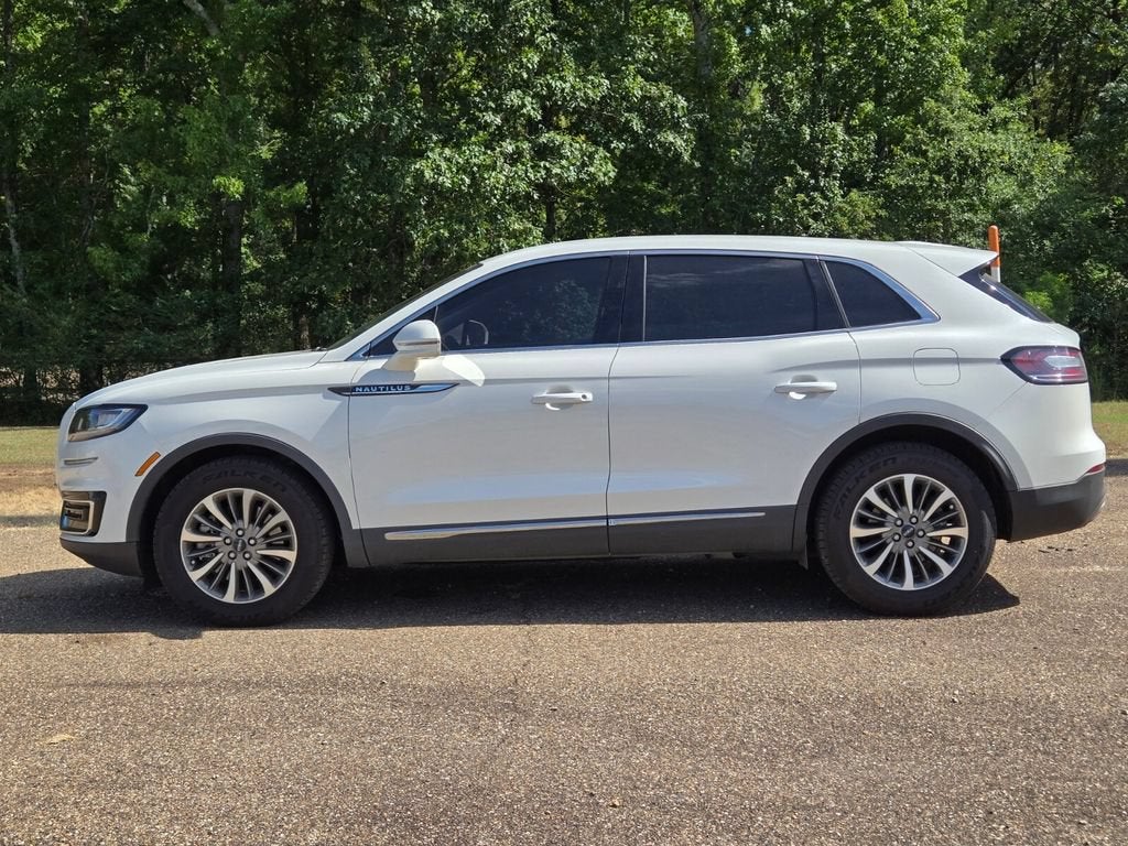 2020 Lincoln Nautilus Standard