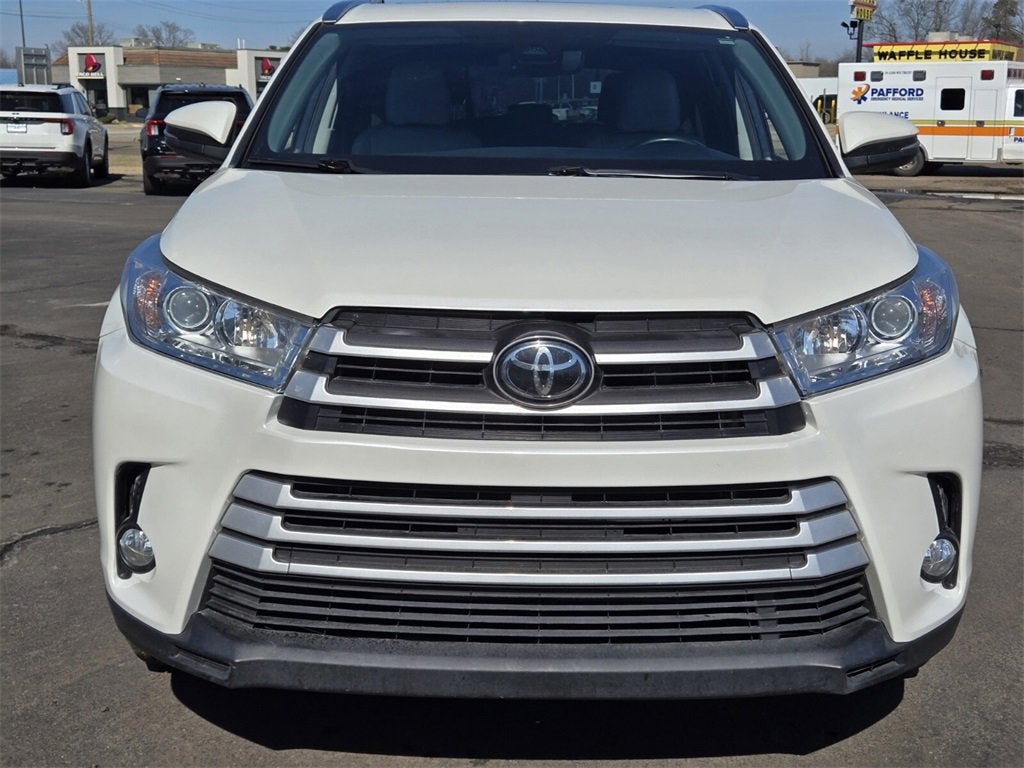 2018 Toyota Highlander SE