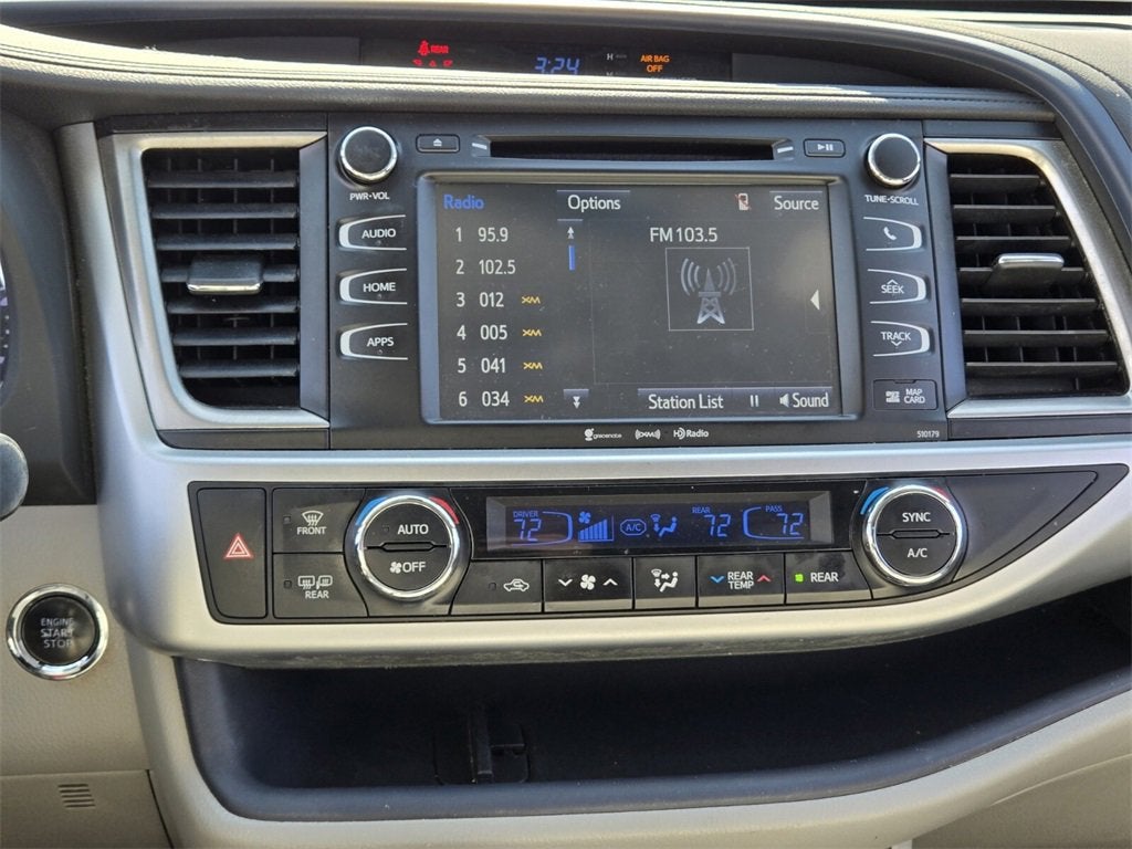 2018 Toyota Highlander SE