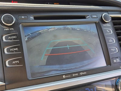 2018 Toyota Highlander SE