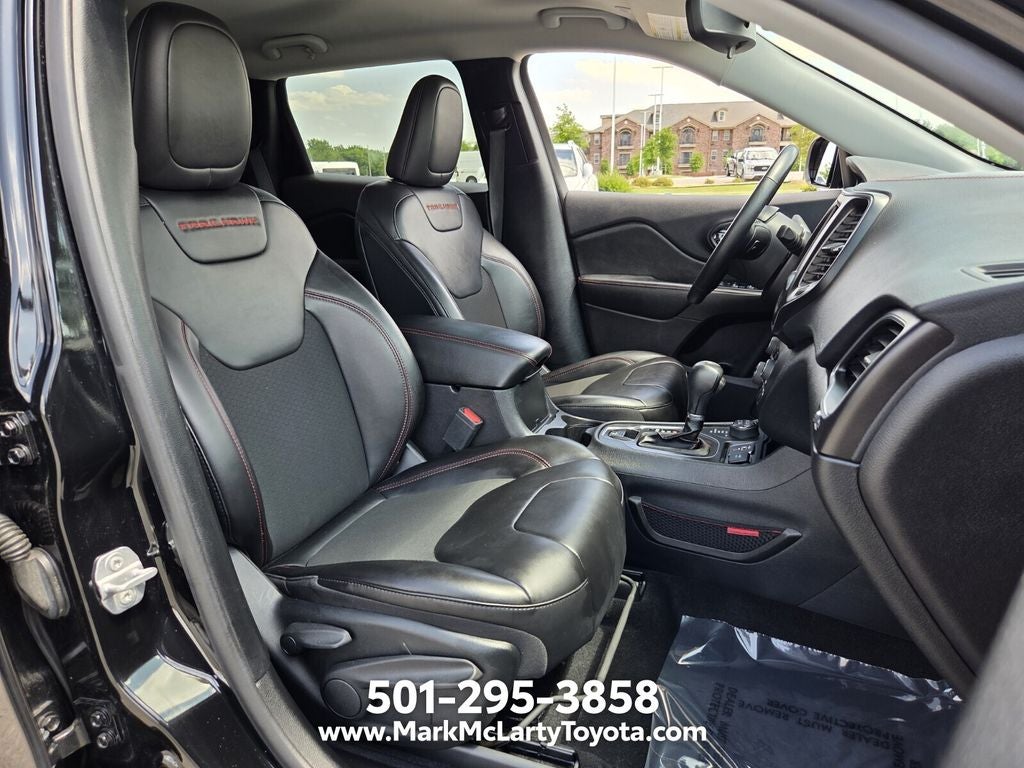 2020 Jeep Cherokee Trailhawk