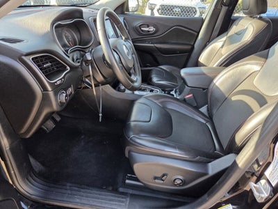 2020 Jeep Cherokee Trailhawk