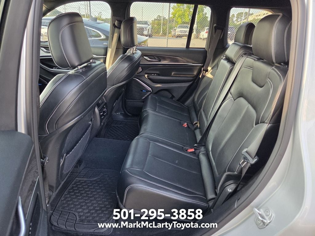 2022 Jeep Grand Cherokee Overland