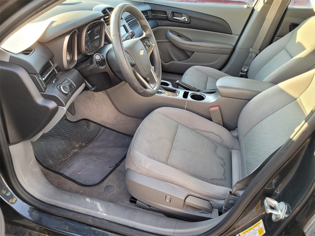 2015 Chevrolet Malibu LS 1LS