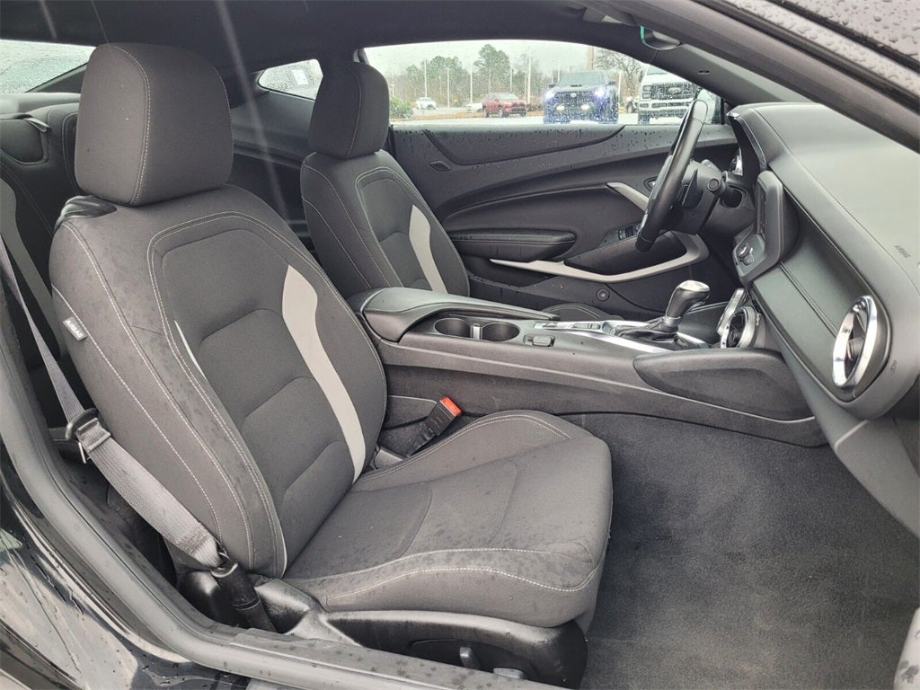 2022 Chevrolet Camaro 1LT