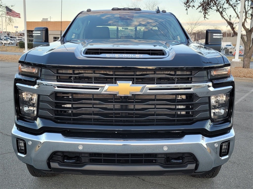 2026 Chevrolet Silverado HD LT