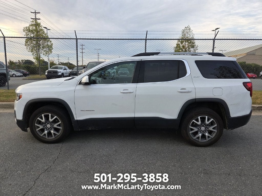 2023 GMC Acadia SLT