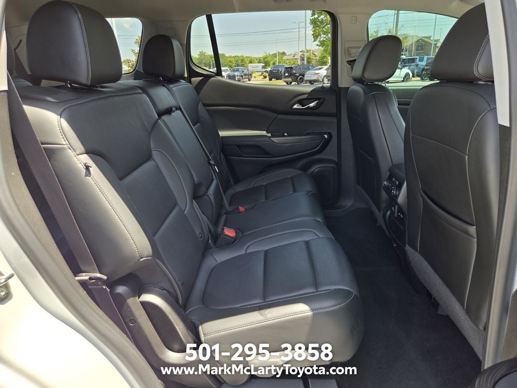 2021 GMC Acadia SLT