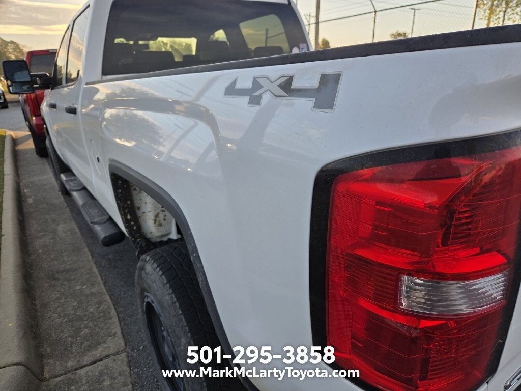 2015 GMC Sierra Base