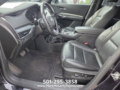 2023 Cadillac XT4 Premium Luxury
