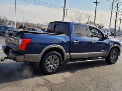2017 Nissan Titan Platinum Reserve