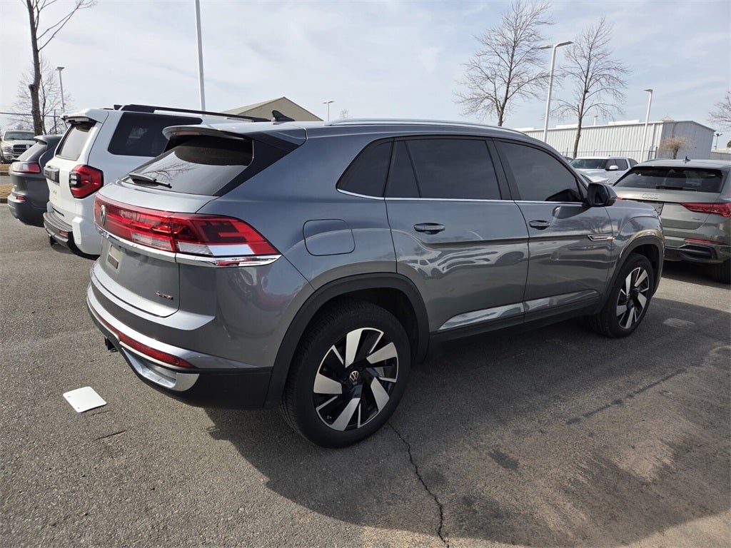 2025 Volkswagen Atlas Cross Sport 2.0T SE w/Technology