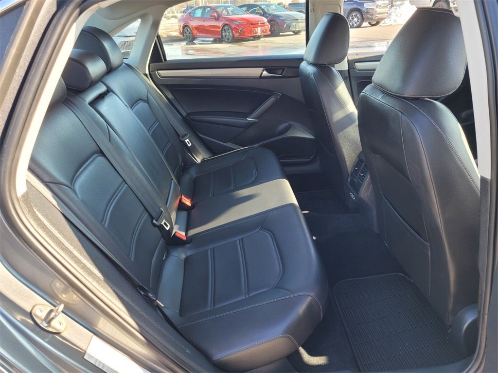 2020 Volkswagen Passat 2.0T SE