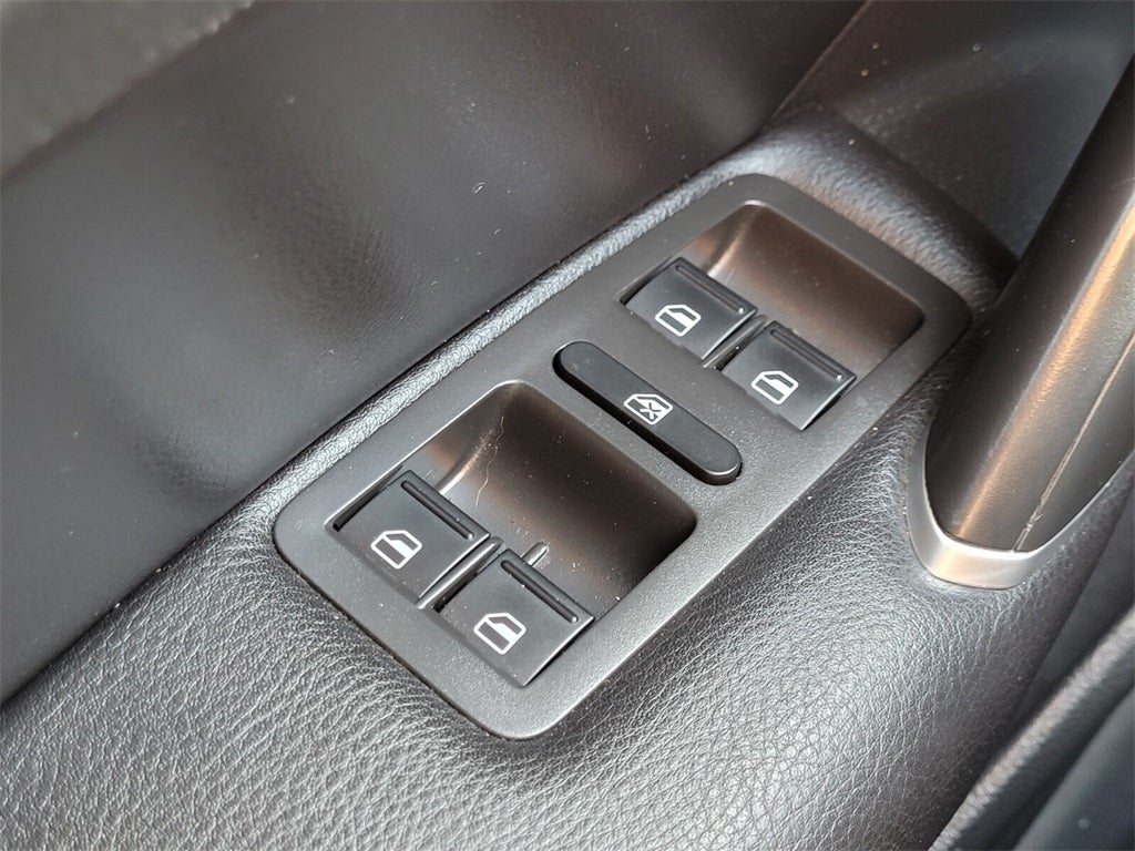 2020 Volkswagen Passat 2.0T SE