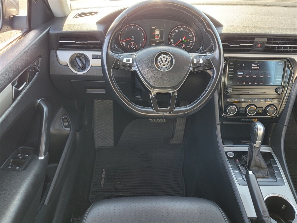 2020 Volkswagen Passat 2.0T SE