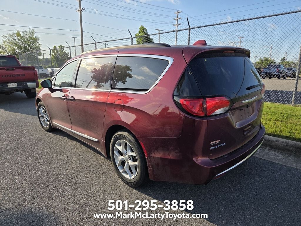 2017 Chrysler Pacifica Touring L