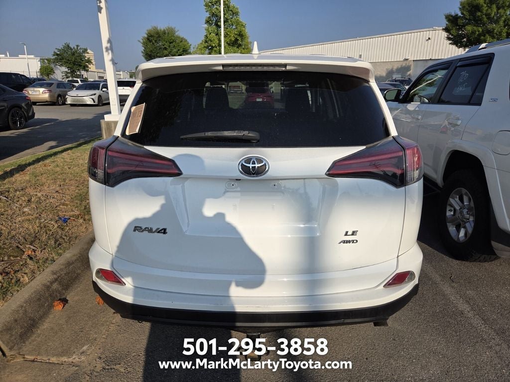 2018 Toyota RAV4 LE