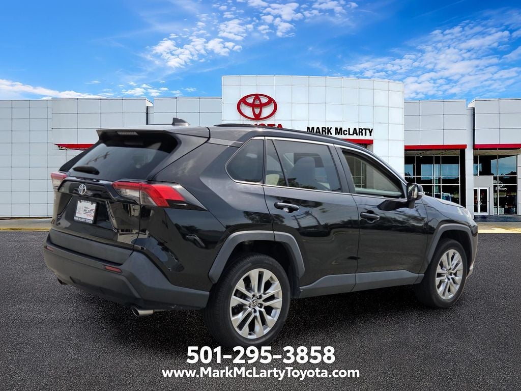 2021 Toyota RAV4 XLE Premium