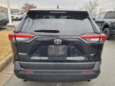 2024 Toyota RAV4 LE