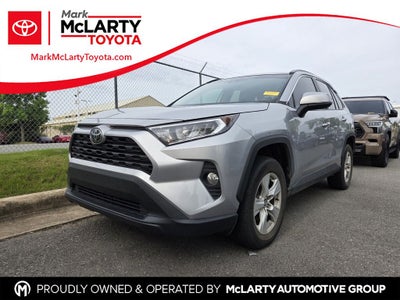 2020 Toyota RAV4 XLE