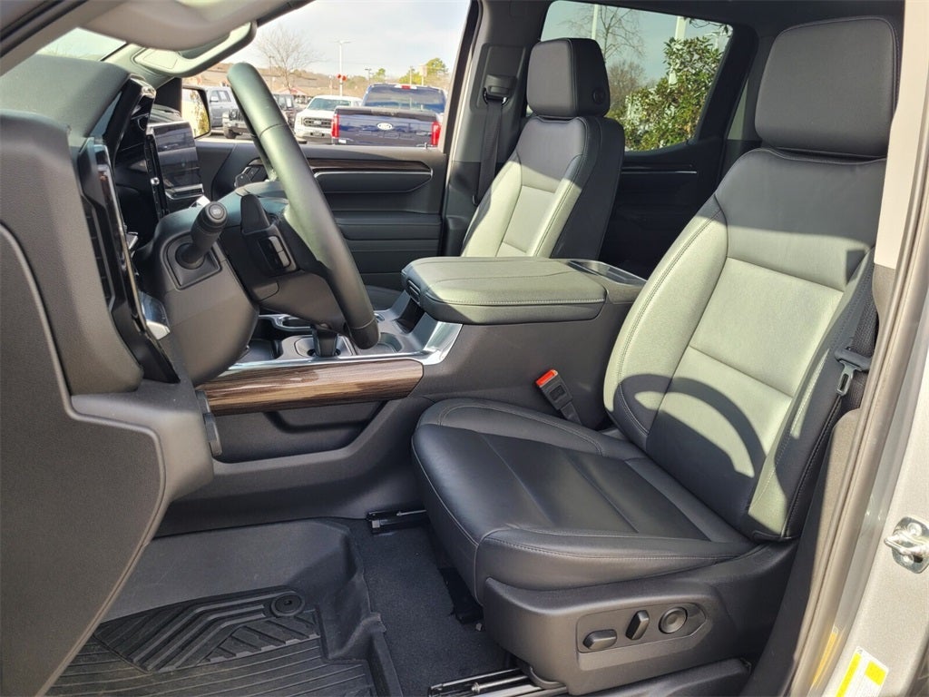 2025 Chevrolet Silverado LT Trail Boss