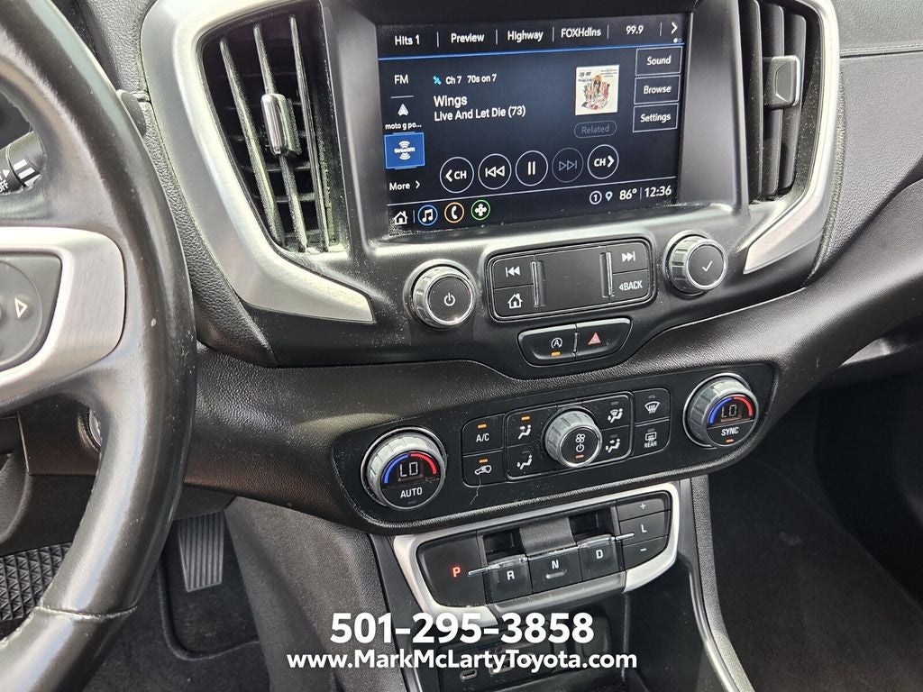 2022 GMC Terrain SLT
