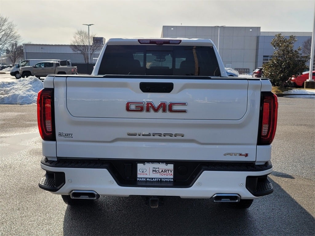 2024 GMC Sierra AT4