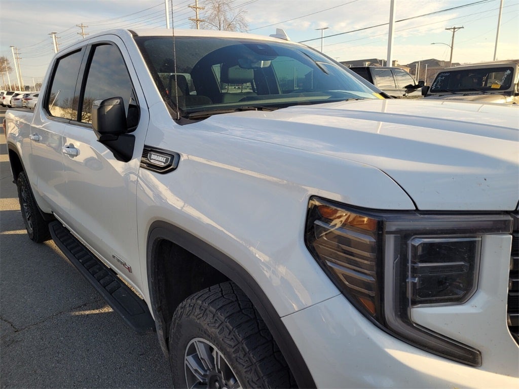 2024 GMC Sierra AT4