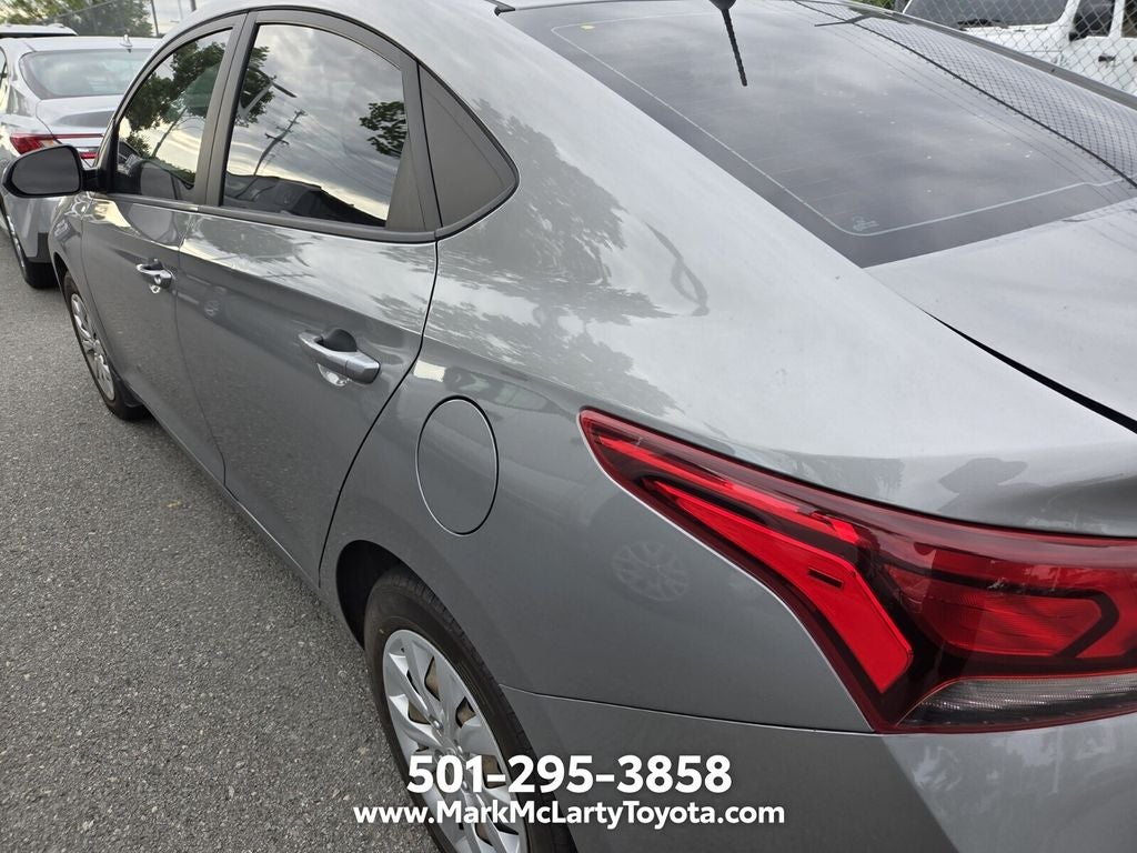 2022 Hyundai Accent SE