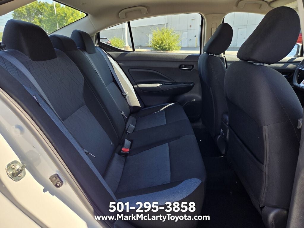 2023 Nissan Versa 1.6 SV