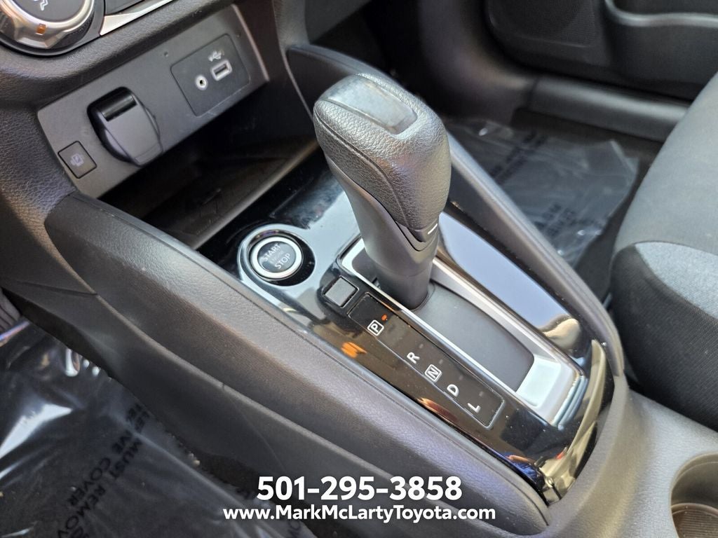 2023 Nissan Versa 1.6 SV