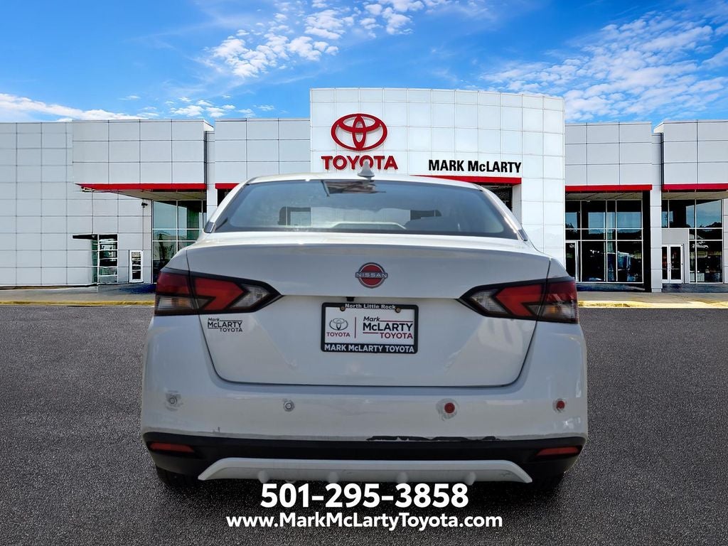 2023 Nissan Versa 1.6 SV