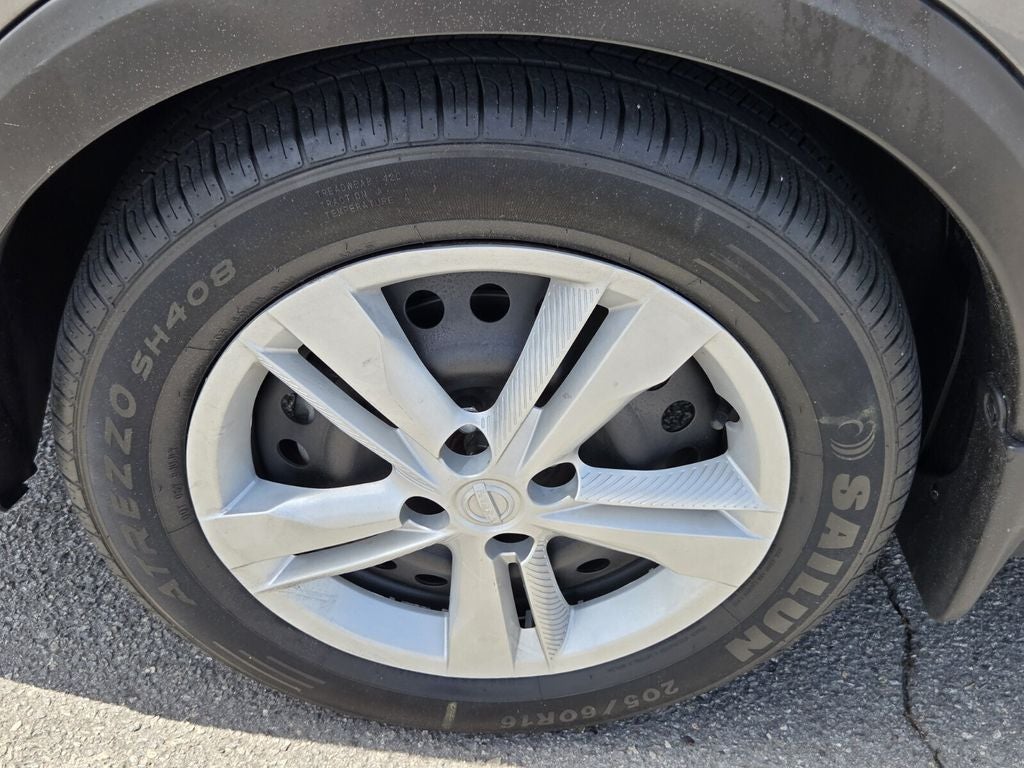 2021 Nissan Kicks S