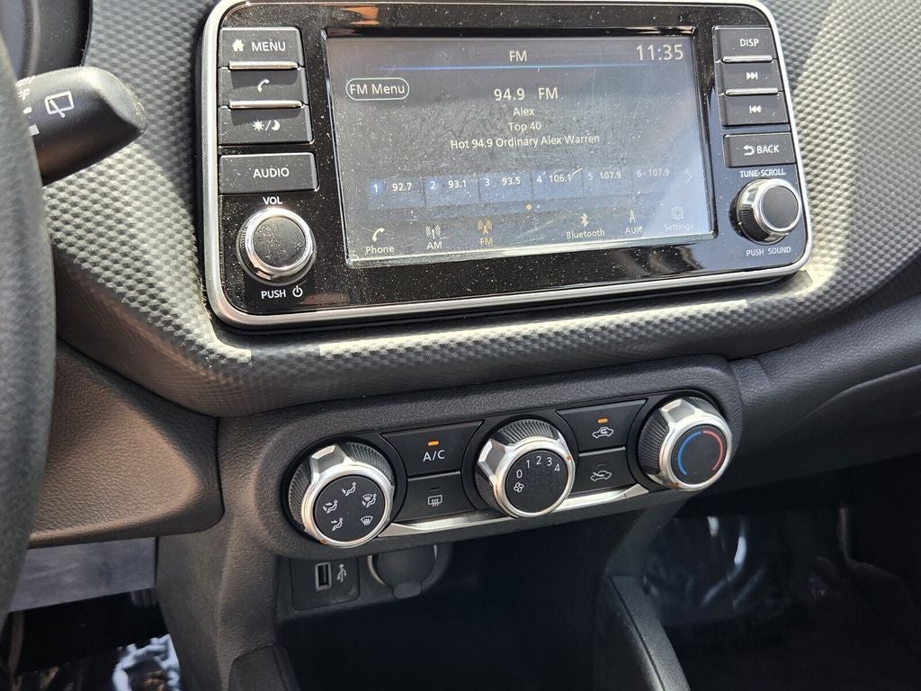 2021 Nissan Kicks S