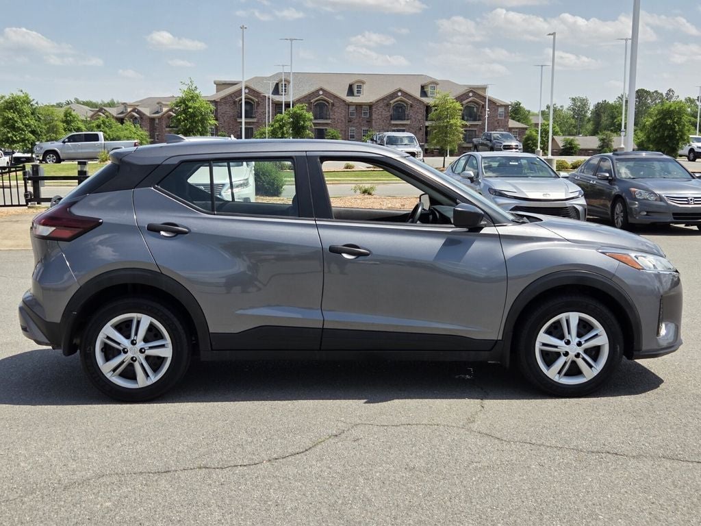 2021 Nissan Kicks S