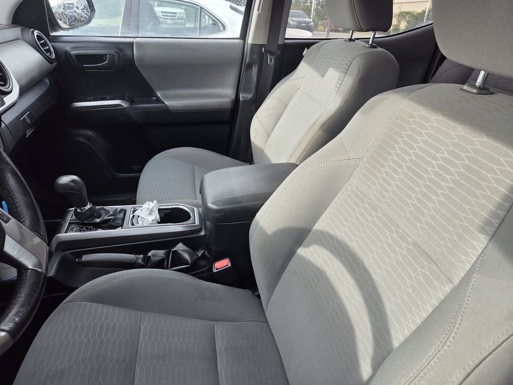 2018 Toyota TACOMA SR5 SR5 V6